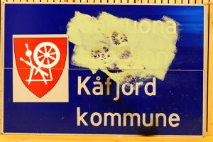 Sønderskutt skilt Kåfjord kommune.