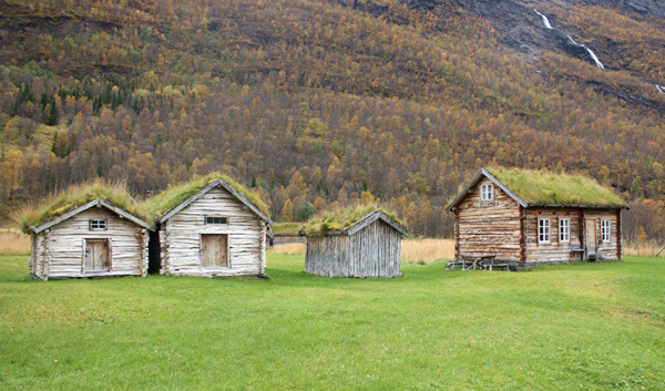 Holmenes sjøsamiske gård